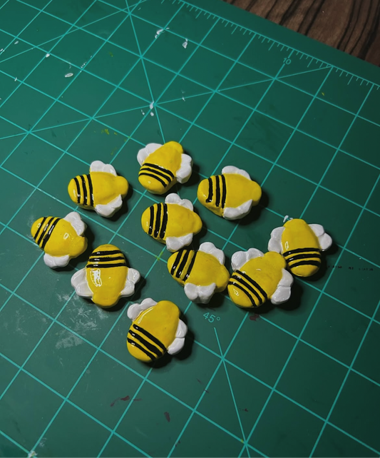 Bee magnets