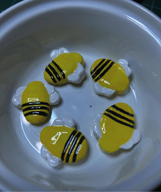 Bee magnets